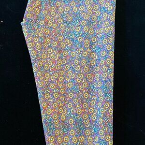 NWOT, LuLaRoe Tall & Curvy Leggings Yellow Multicolor Flower Design